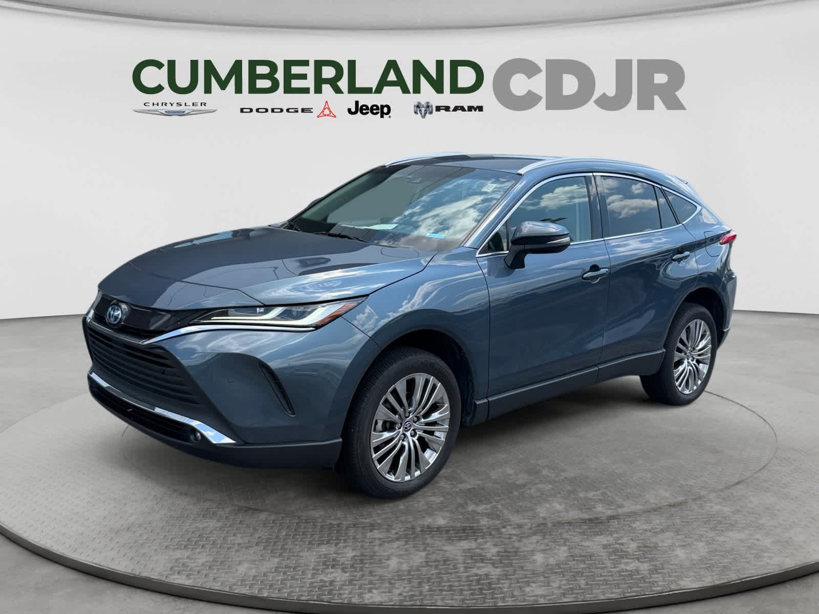 2023 Toyota Venza XLE