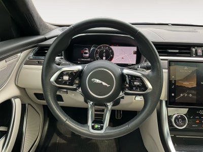 2023 Jaguar XF R-Dynamic SE