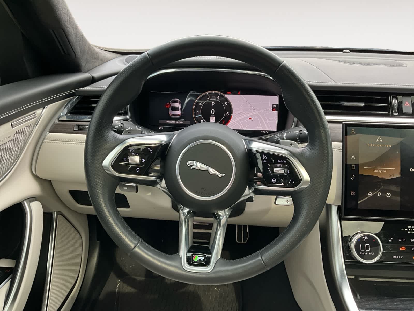 2023 Jaguar XF R-Dynamic SE