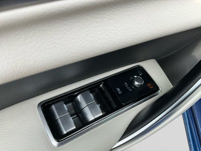 2023 Jaguar XF R-Dynamic SE