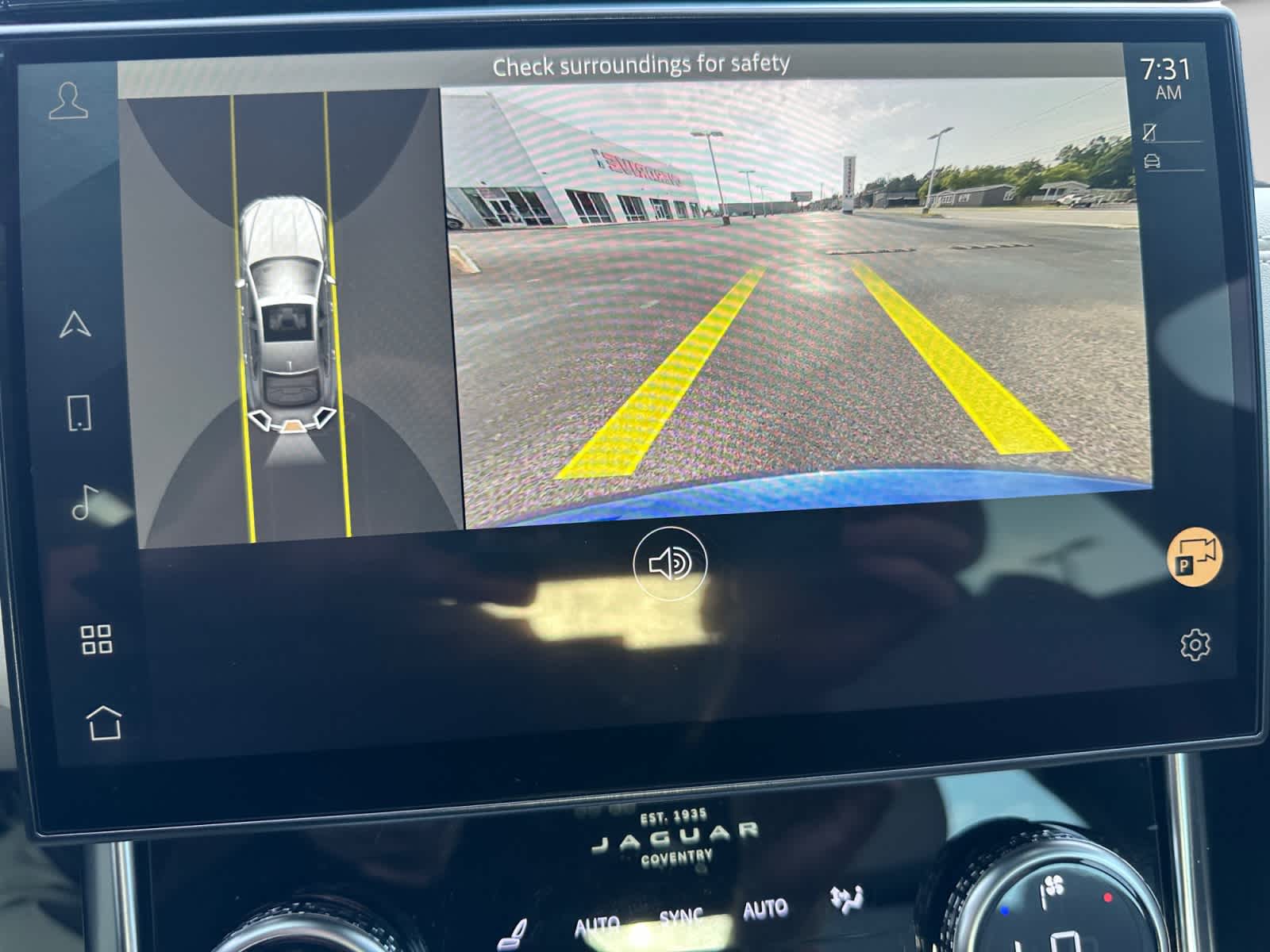 2023 Jaguar XF R-Dynamic SE