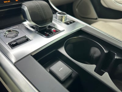 2023 Jaguar XF R-Dynamic SE