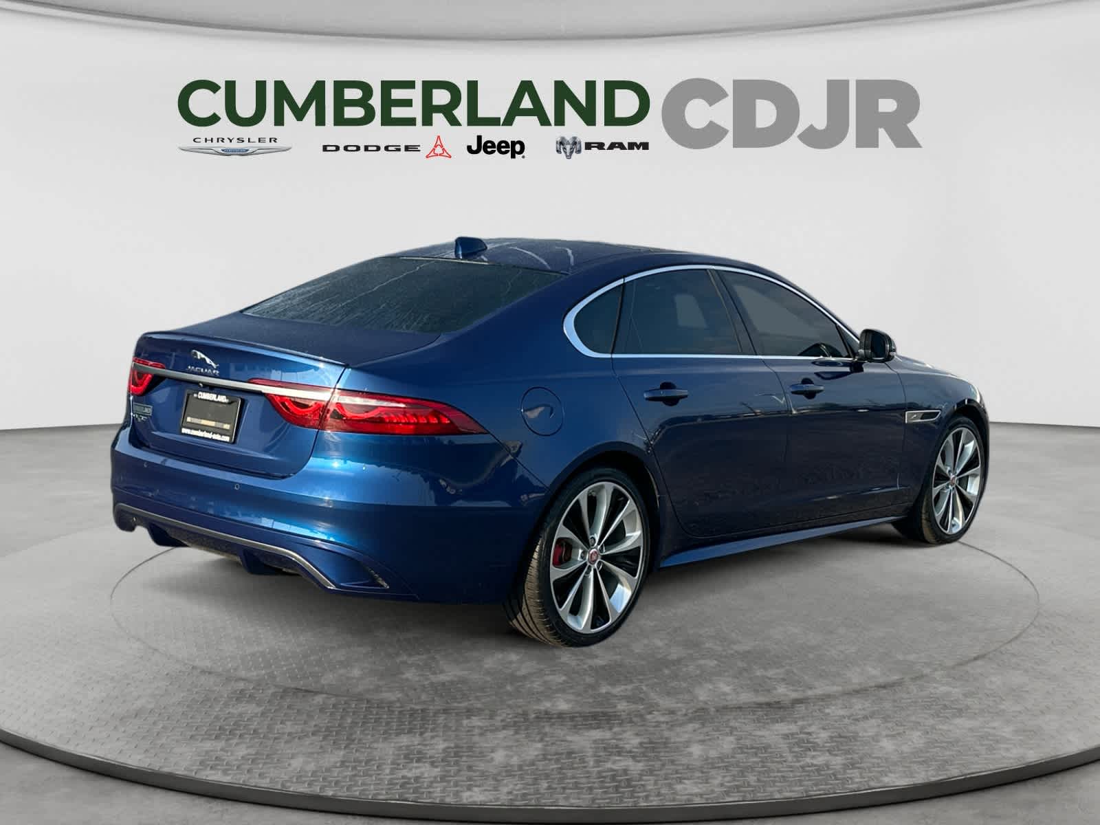 2023 Jaguar XF R-Dynamic SE