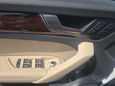 2020 Audi Q5 Premium Plus