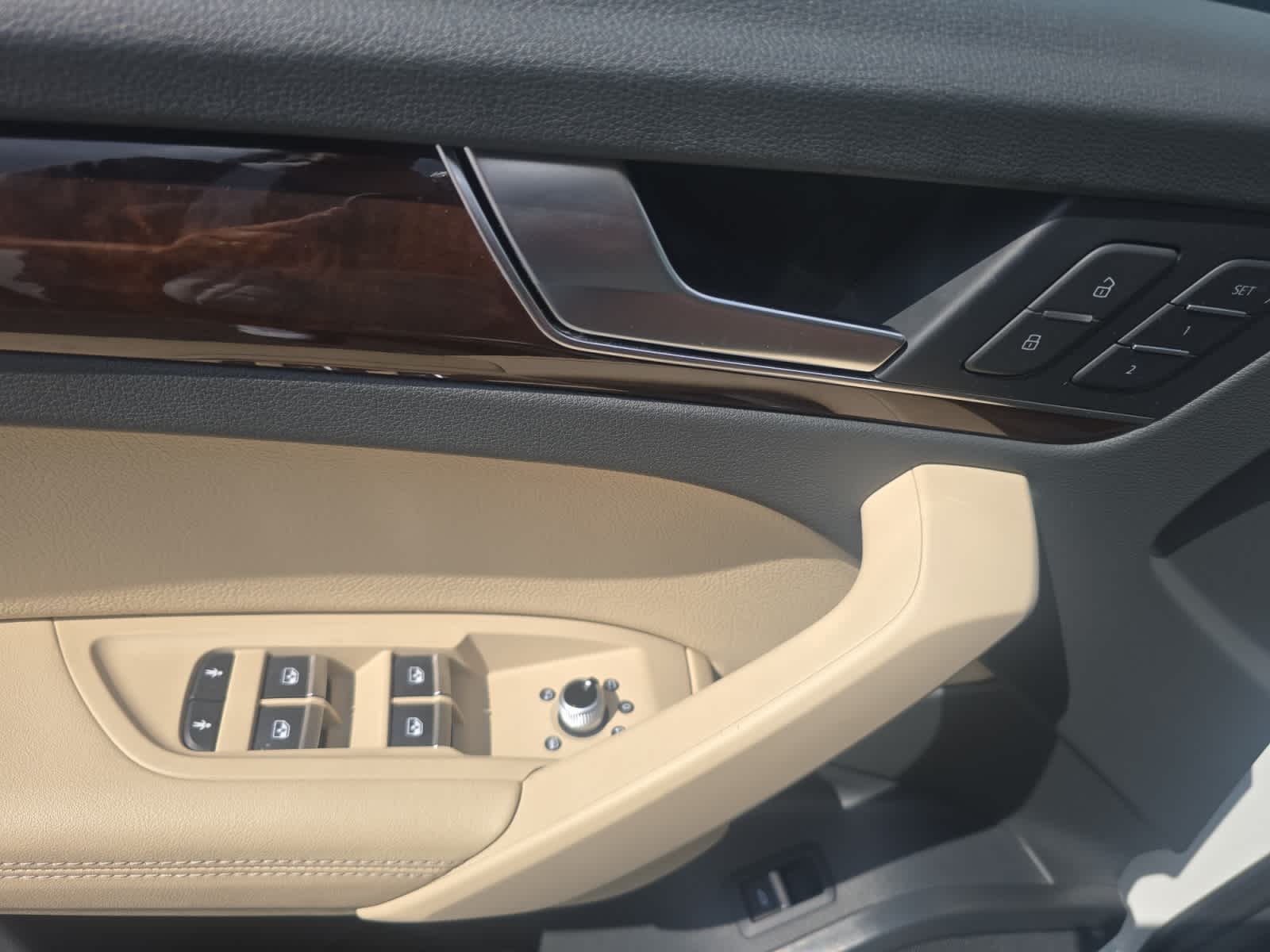 2020 Audi Q5 Premium Plus