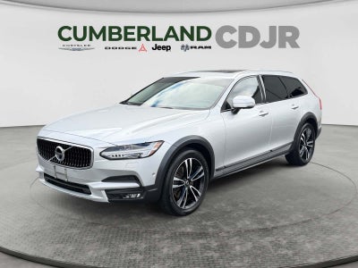 2018 Volvo V90 Cross Country Base