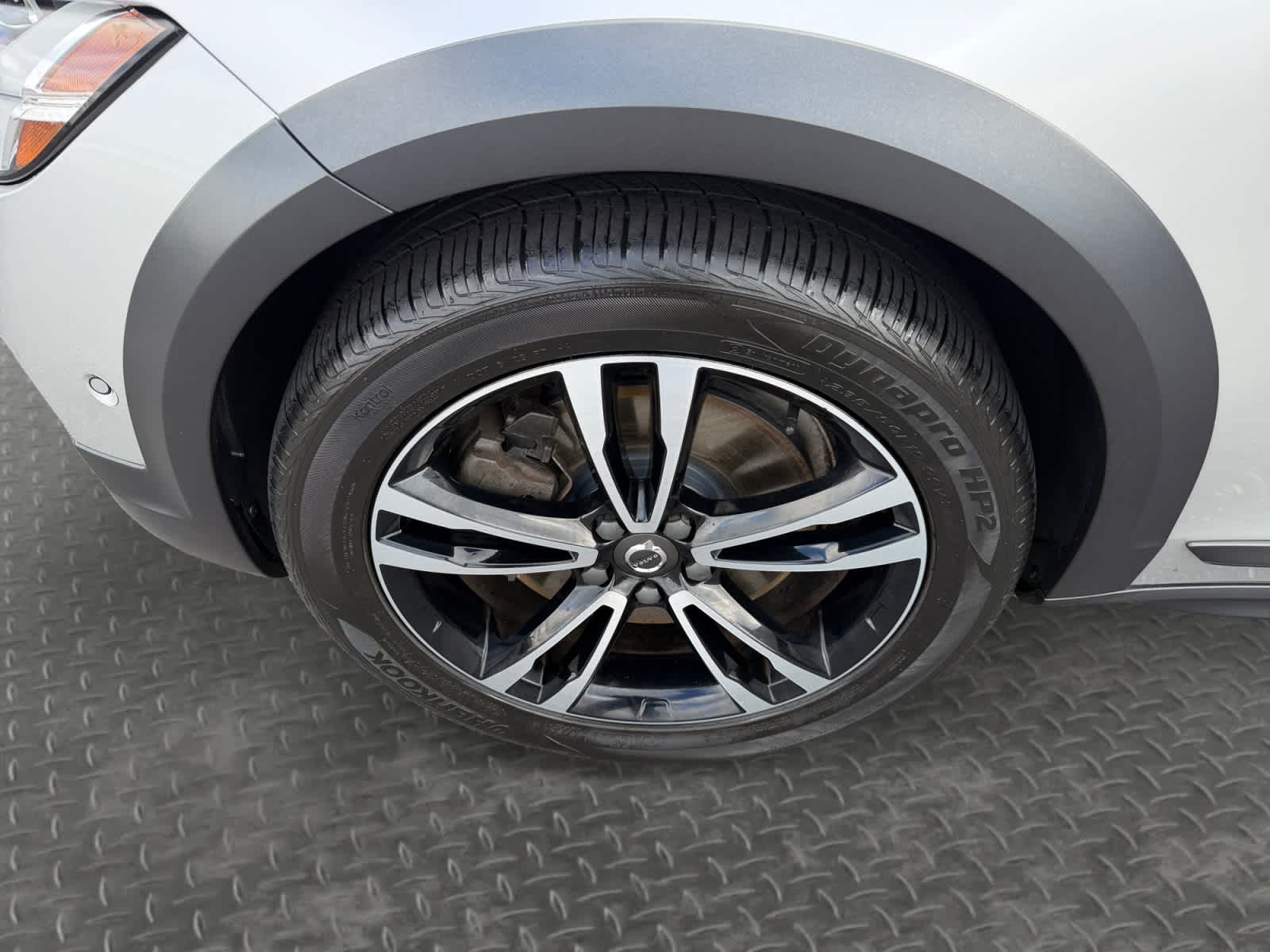 2018 Volvo V90 Cross Country Base