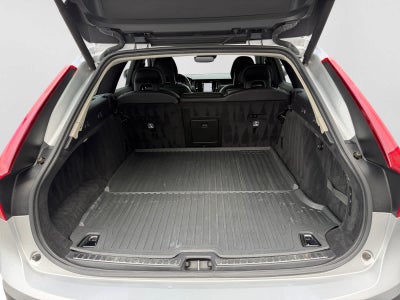2018 Volvo V90 Cross Country Base