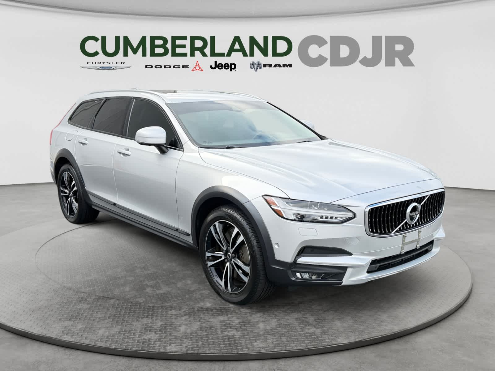 2018 Volvo V90 Cross Country Base