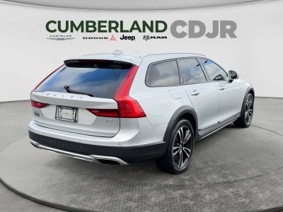 2018 Volvo V90 Cross Country Base