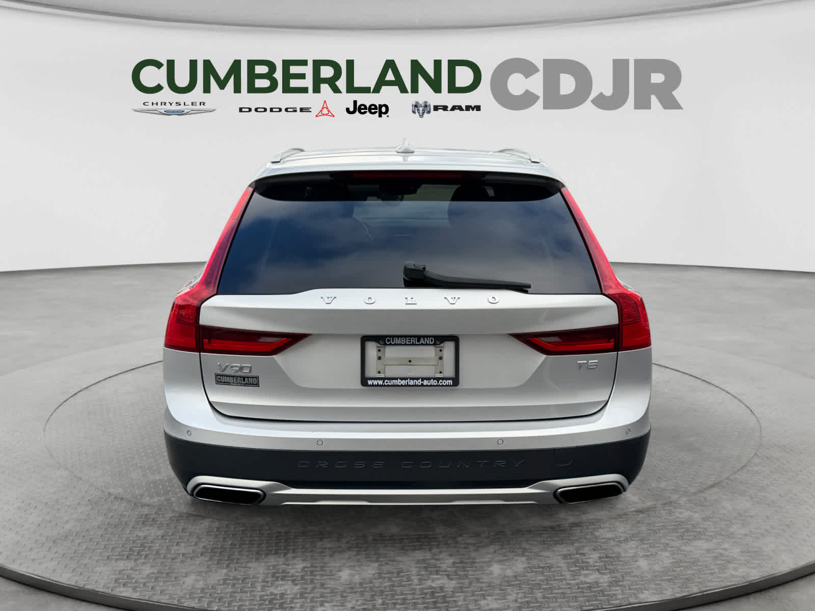 2018 Volvo V90 Cross Country Base