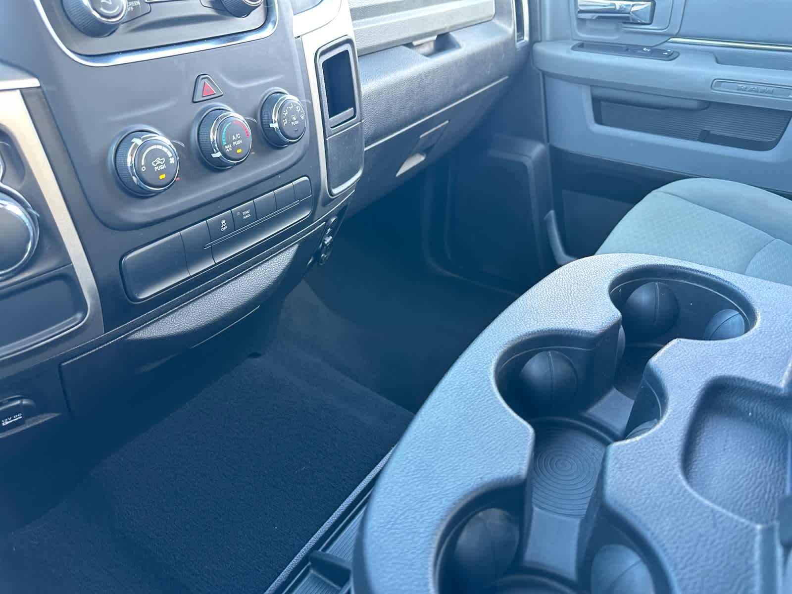 2019 RAM 1500 Classic SLT