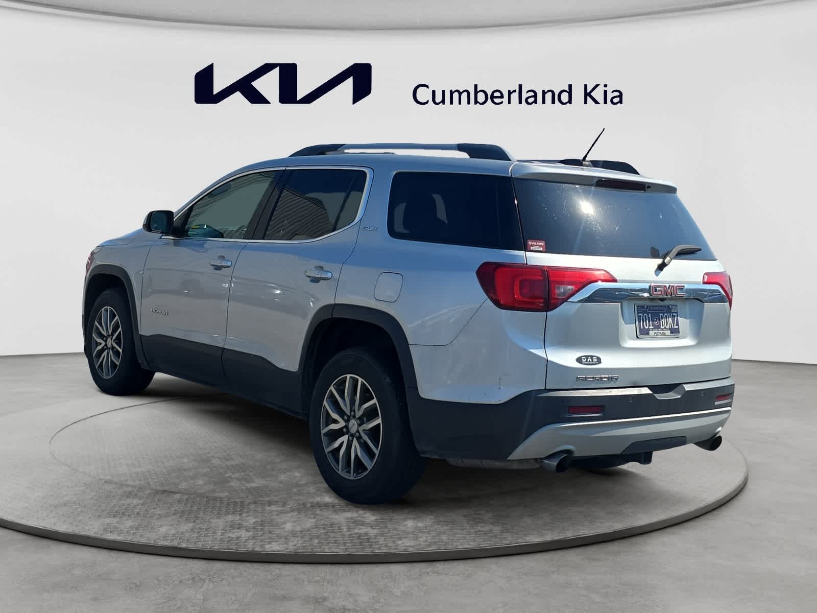 2017 GMC Acadia SLE