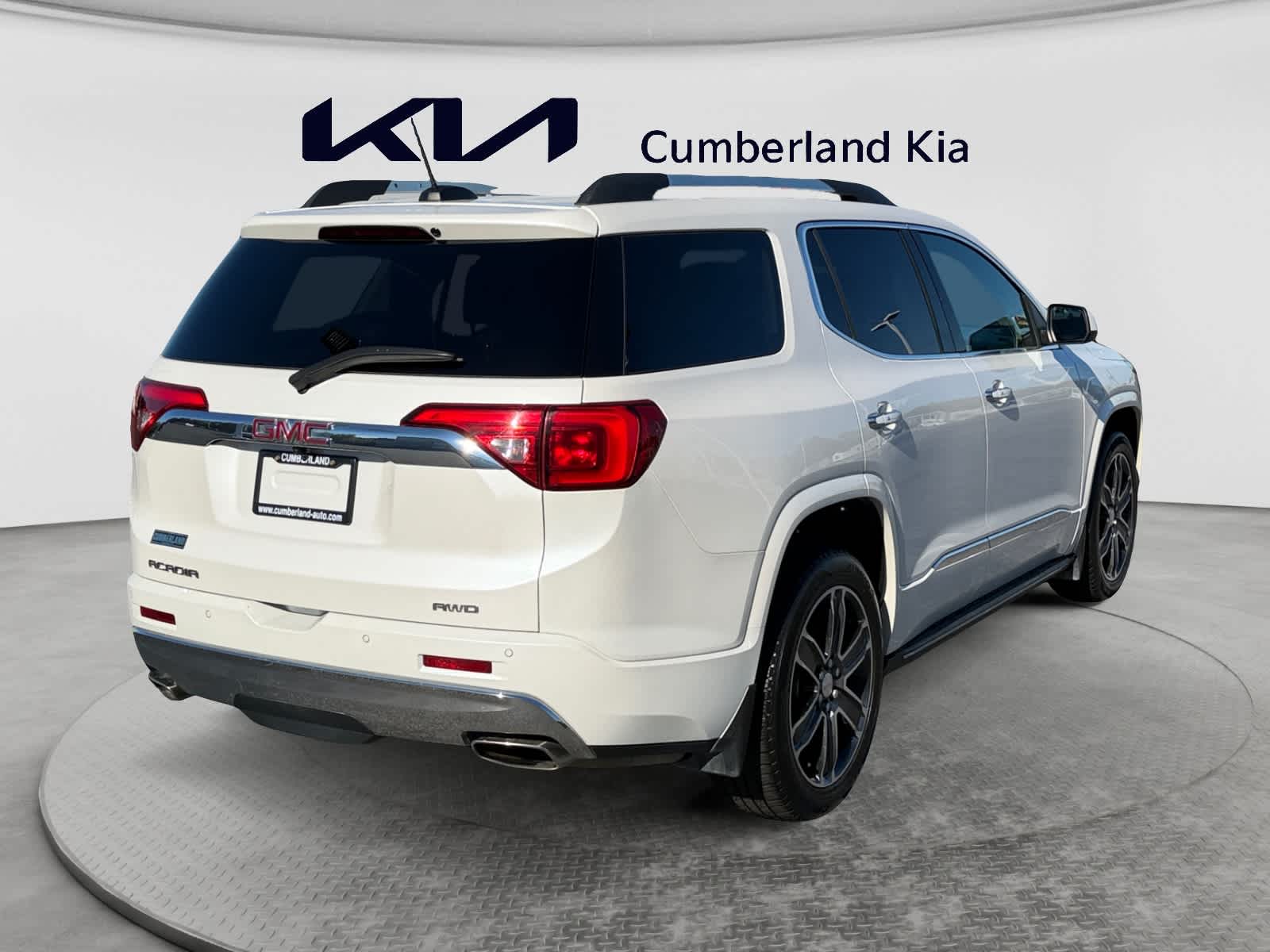2018 GMC Acadia Denali