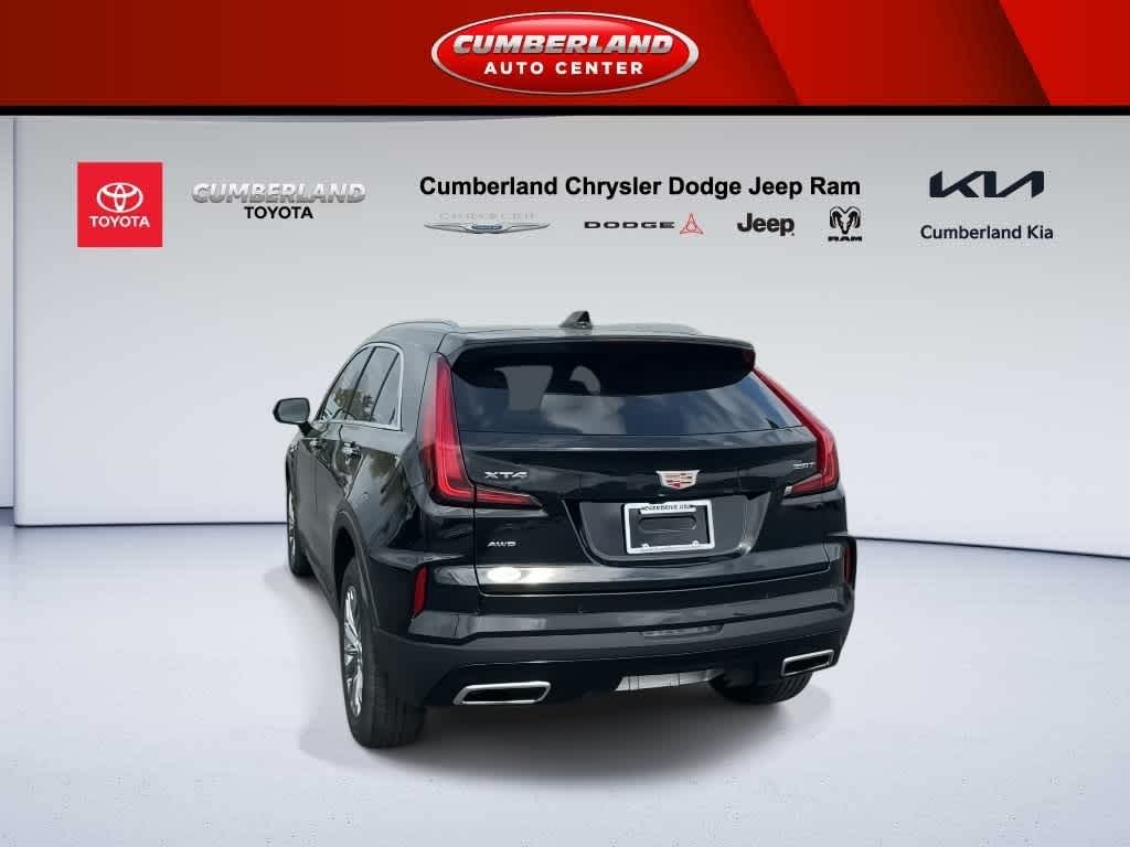 2025 Cadillac XT4 AWD Premium Luxury