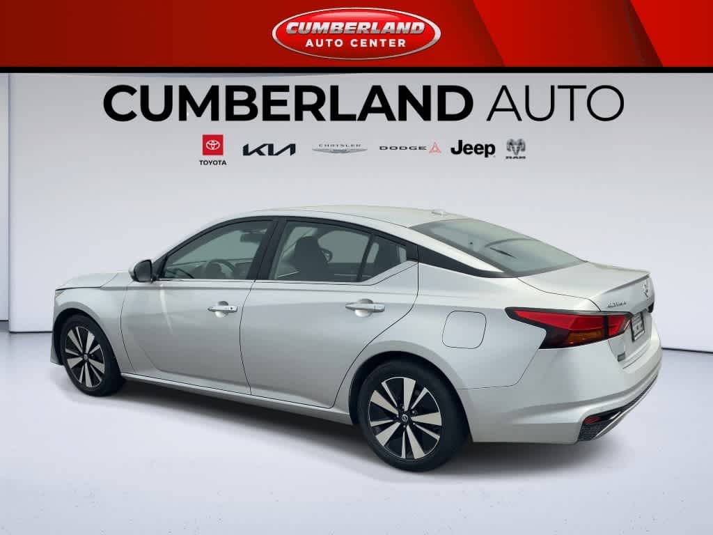 2022 Nissan Altima 2.5 SV