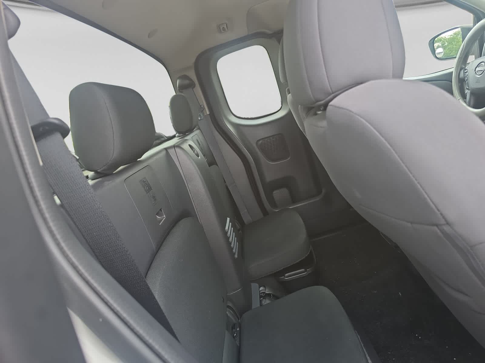 2024 Nissan Frontier S