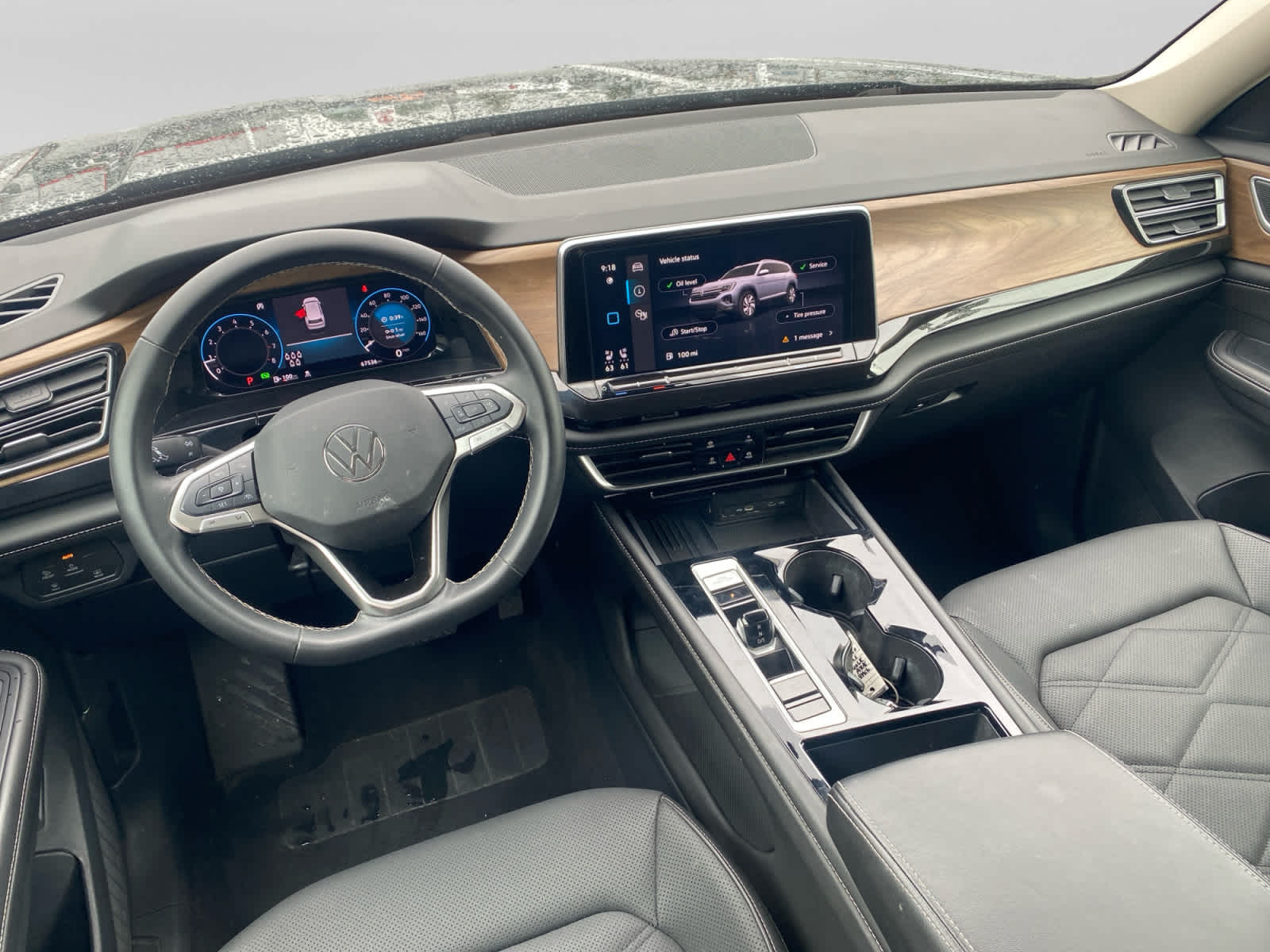 2025 Volkswagen Atlas 2.0T SE w/Technology