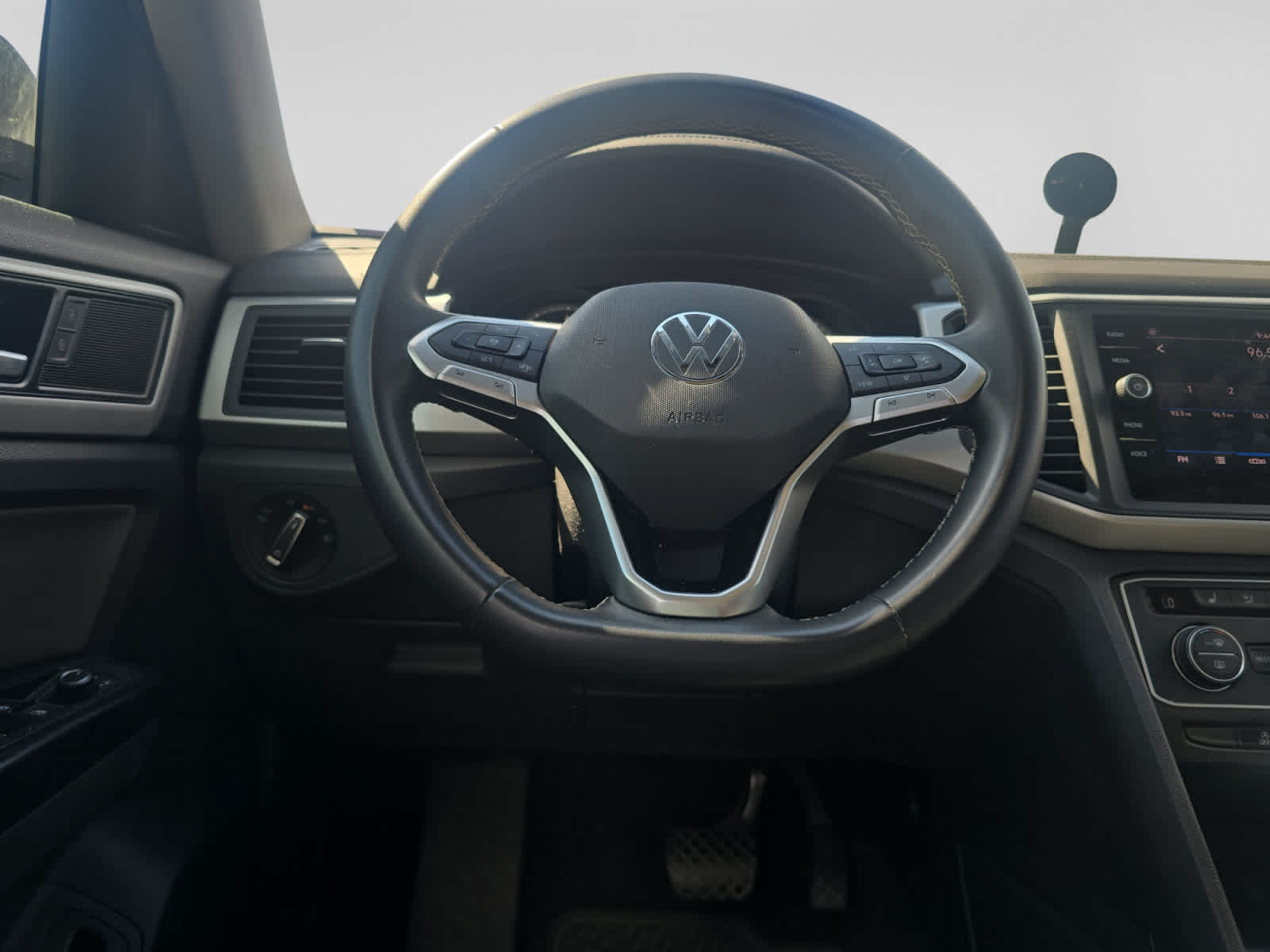2021 Volkswagen Atlas 3.6L V6 SE w/Technology