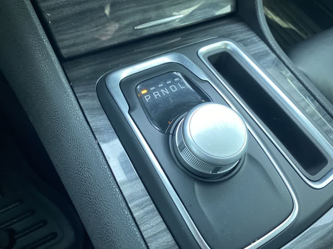 2021 Chrysler 300 Touring L