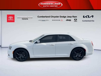 2021 Chrysler 300 Touring L