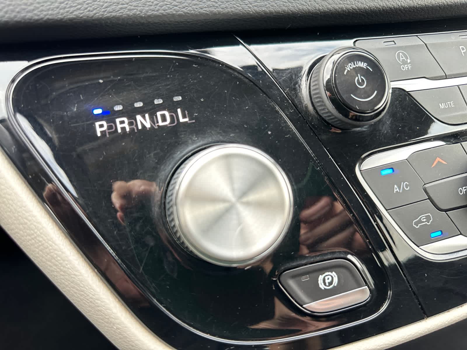 2020 Chrysler Pacifica Touring L