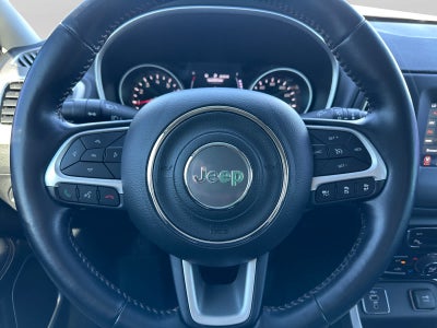 2020 Jeep Compass Latitude w/Sun/Safety Pkg