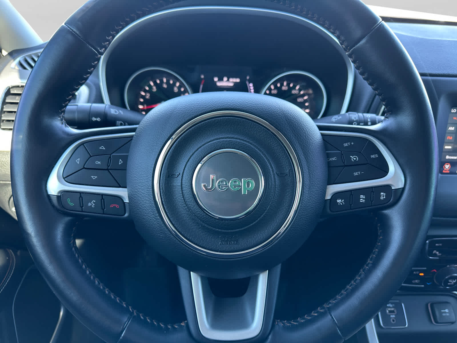 2020 Jeep Compass Latitude w/Sun/Safety Pkg