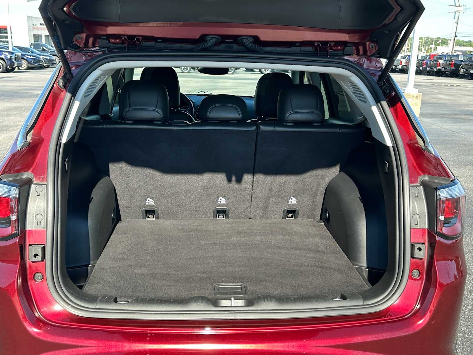 2020 Jeep Compass Latitude w/Sun/Safety Pkg