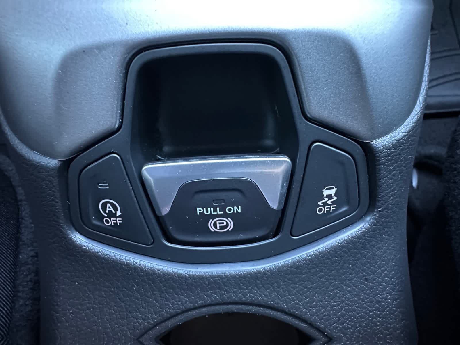 2020 Jeep Compass Latitude w/Sun/Safety Pkg