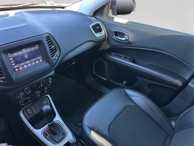 2020 Jeep Compass Latitude w/Sun/Safety Pkg