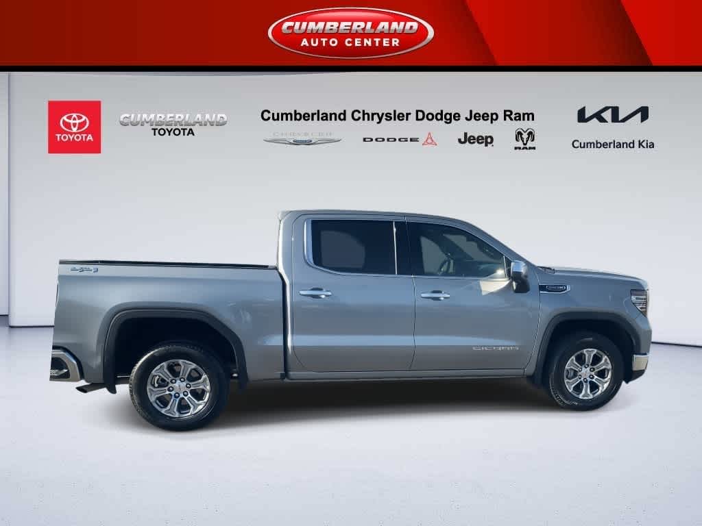 2025 GMC Sierra 1500 SLT