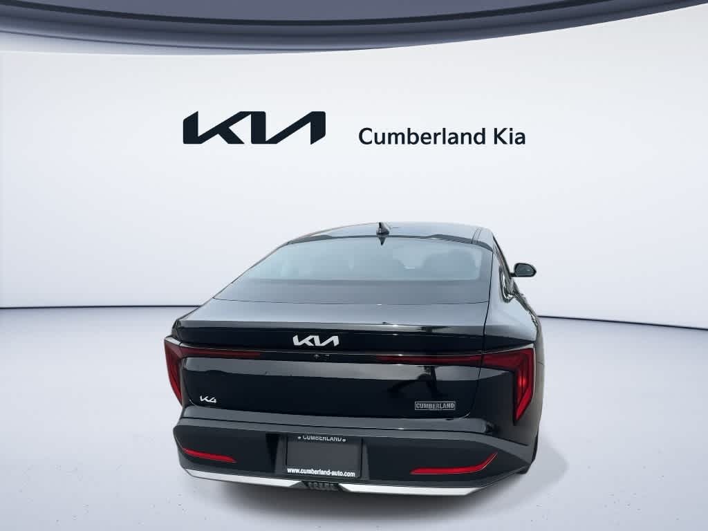 2026 Kia K4 LXS