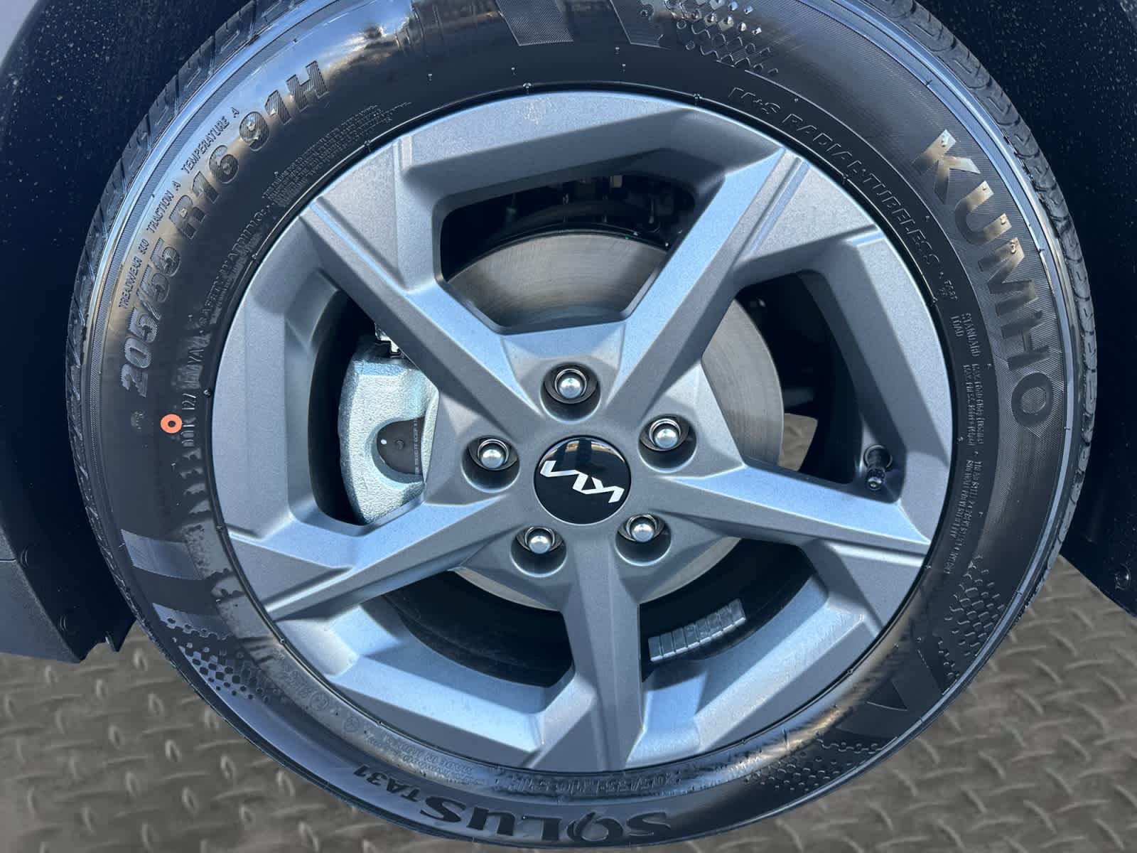 2027 Kia K4 LXS