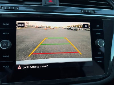 2023 Volkswagen Tiguan SE R-Line Black