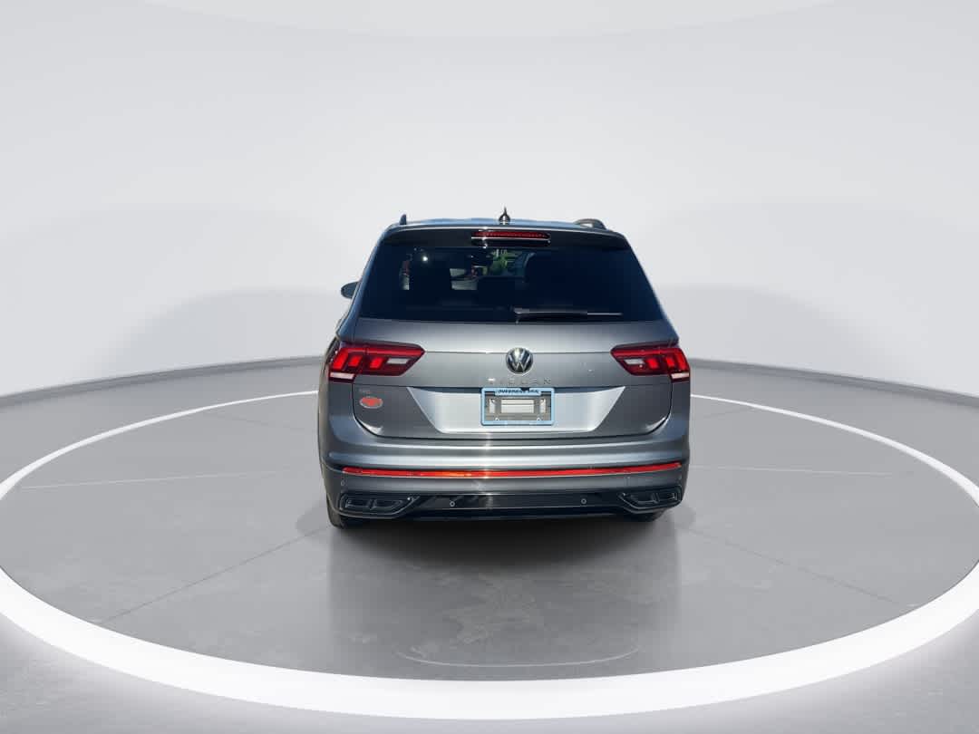 2022 Volkswagen Tiguan SE R-Line Black