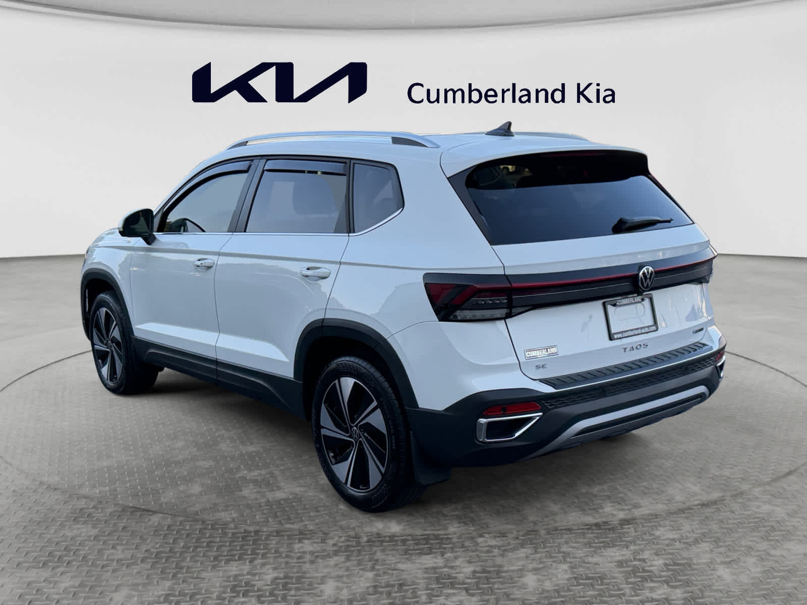 2025 Volkswagen Taos SE