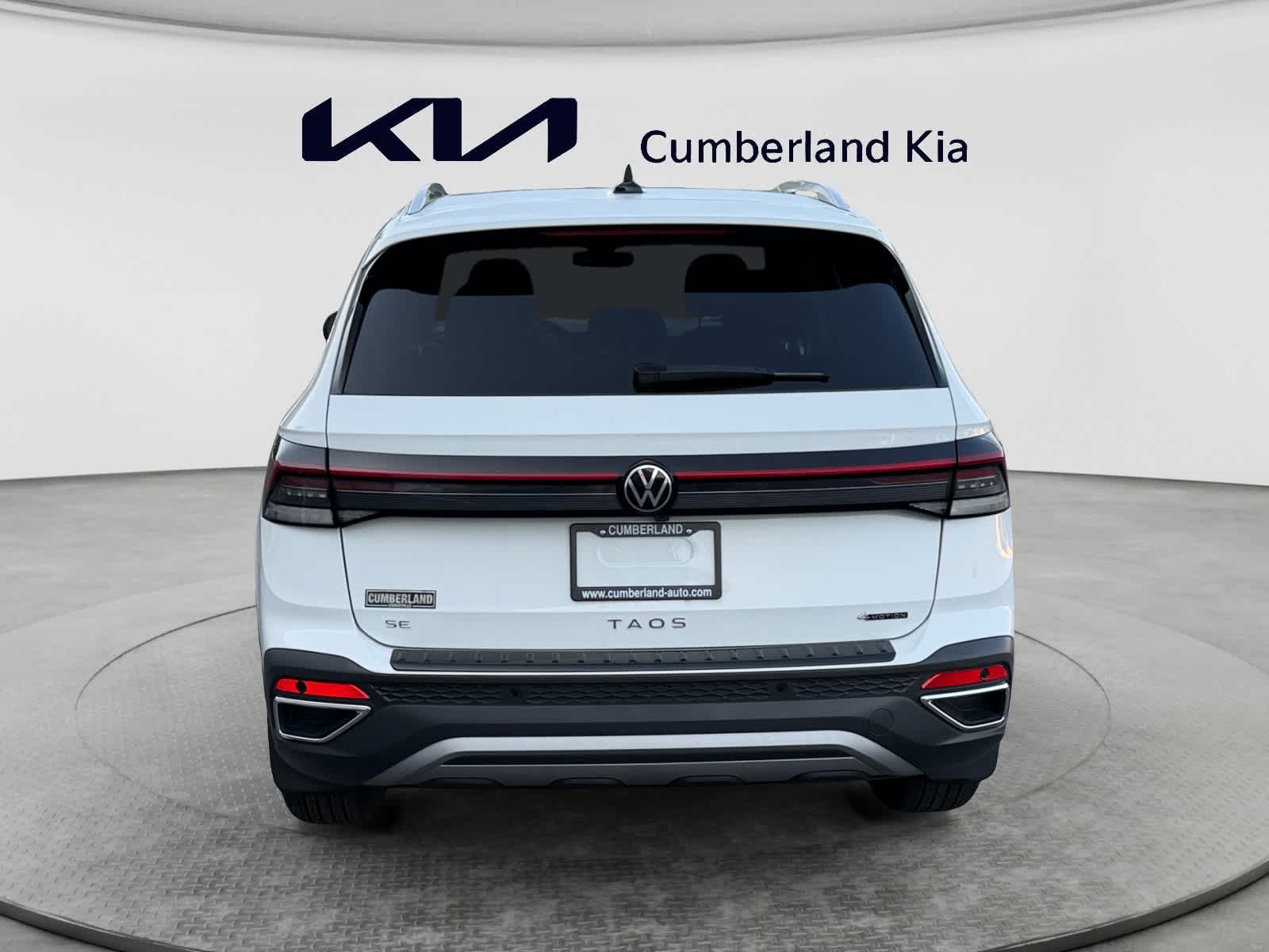 2025 Volkswagen Taos SE