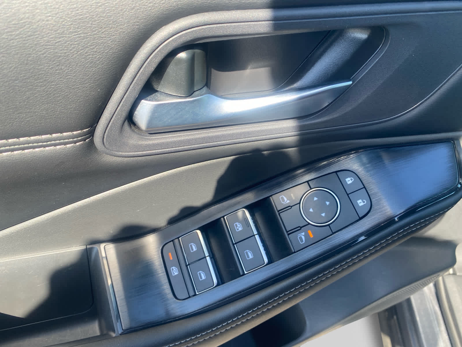 2026 Nissan Rogue SL