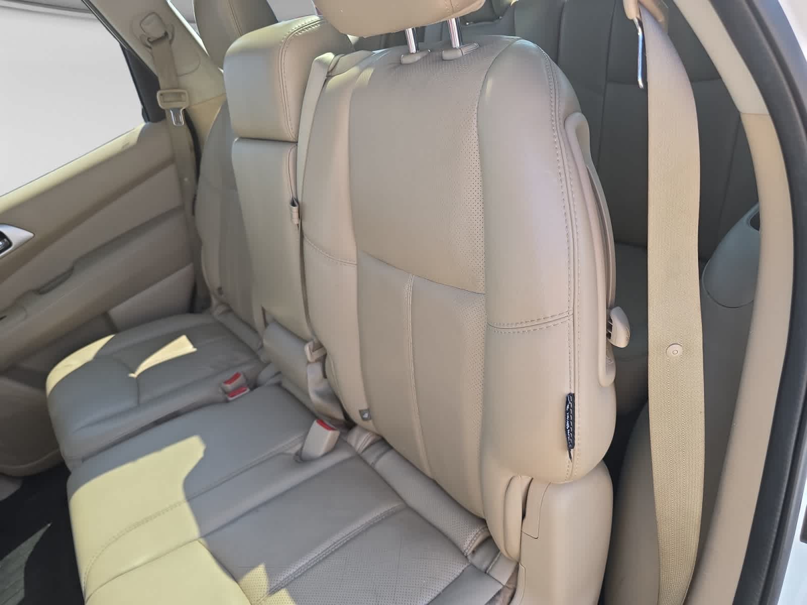 2018 Nissan Pathfinder Platinum