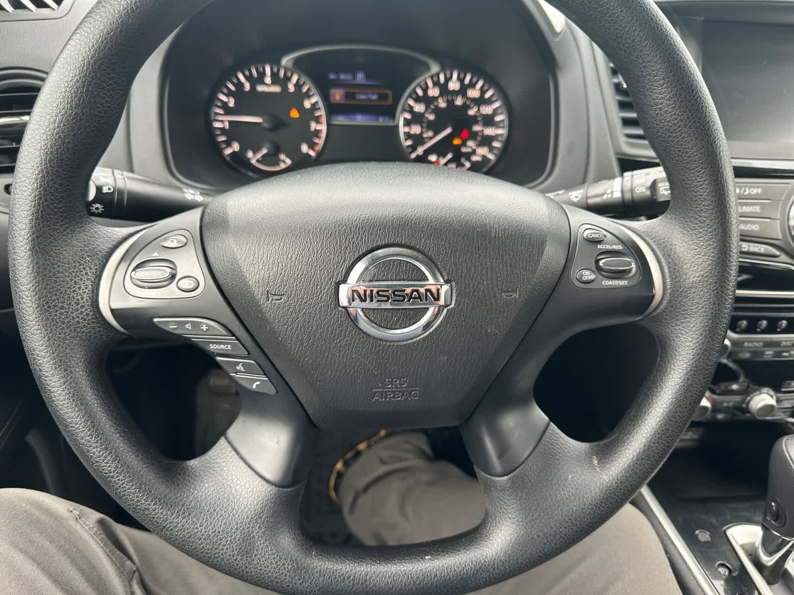 2018 Nissan Pathfinder S