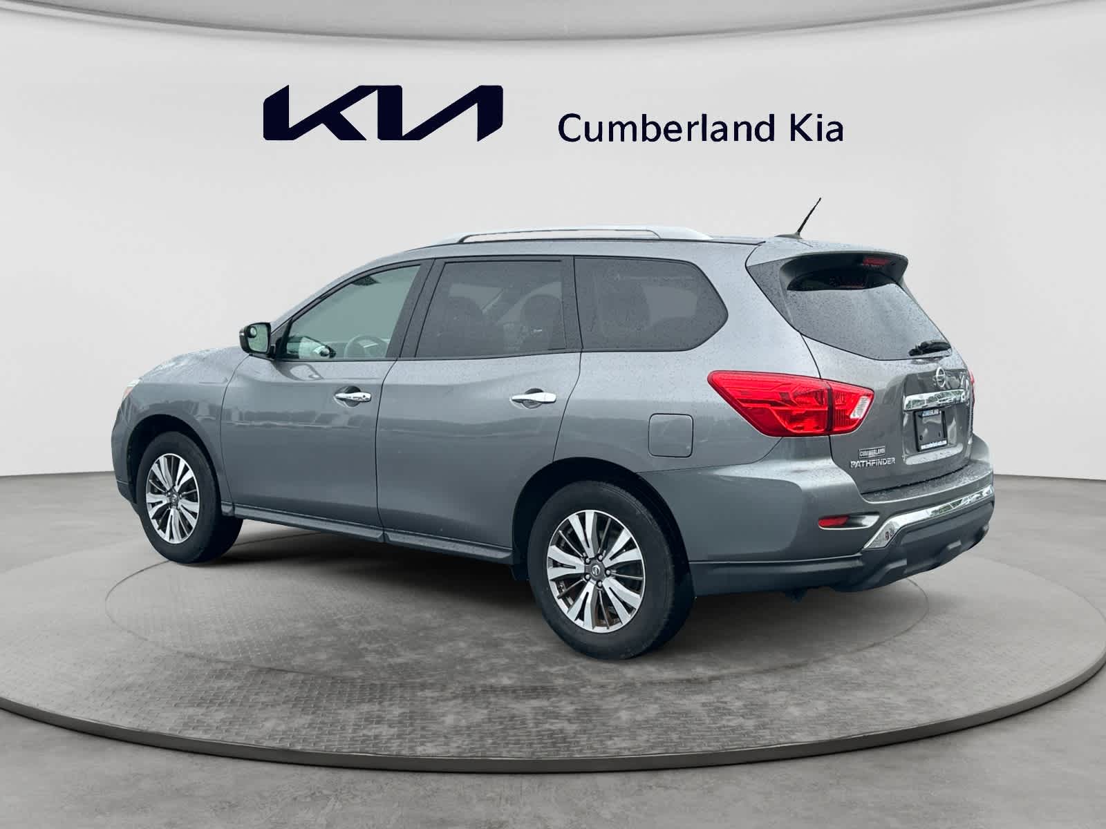 2018 Nissan Pathfinder S