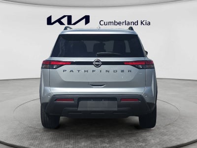 2025 Nissan Pathfinder SV