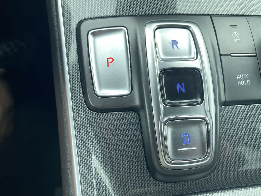 2022 Hyundai Santa Fe SE