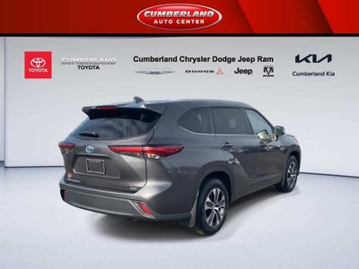2023 Toyota Highlander Hybrid XLE