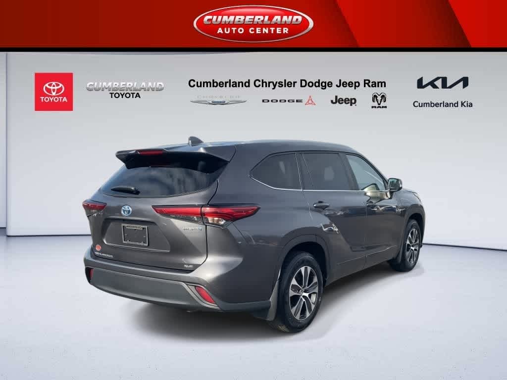 2023 Toyota Highlander Hybrid XLE
