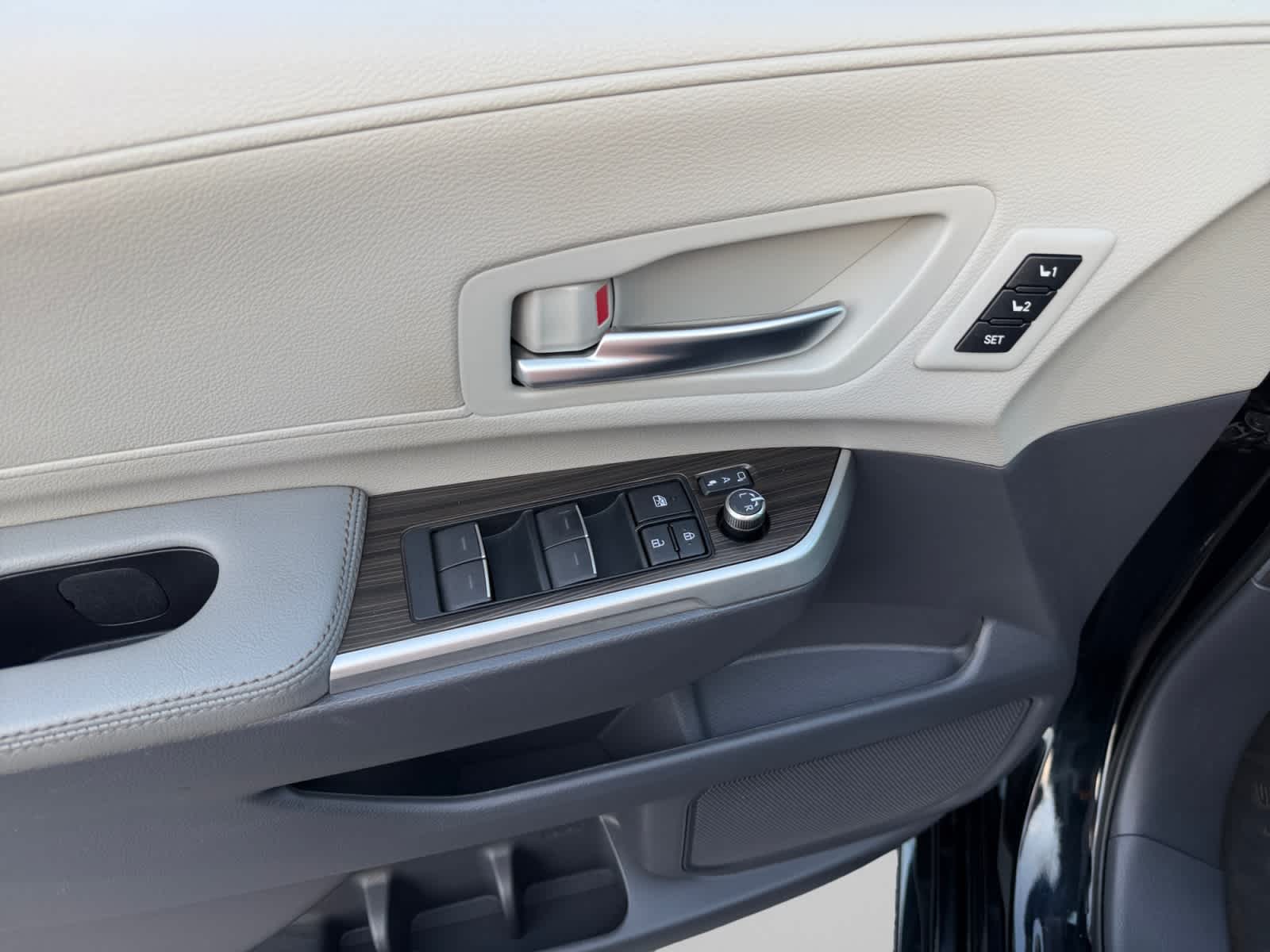 2024 Toyota Sienna Limited