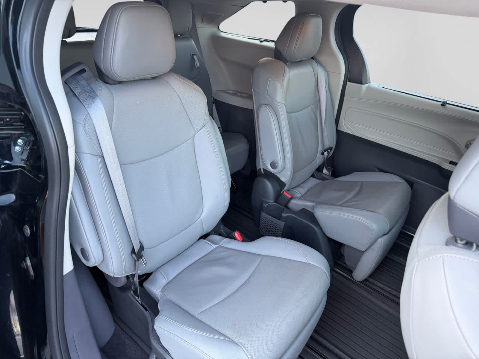 2024 Toyota Sienna Limited
