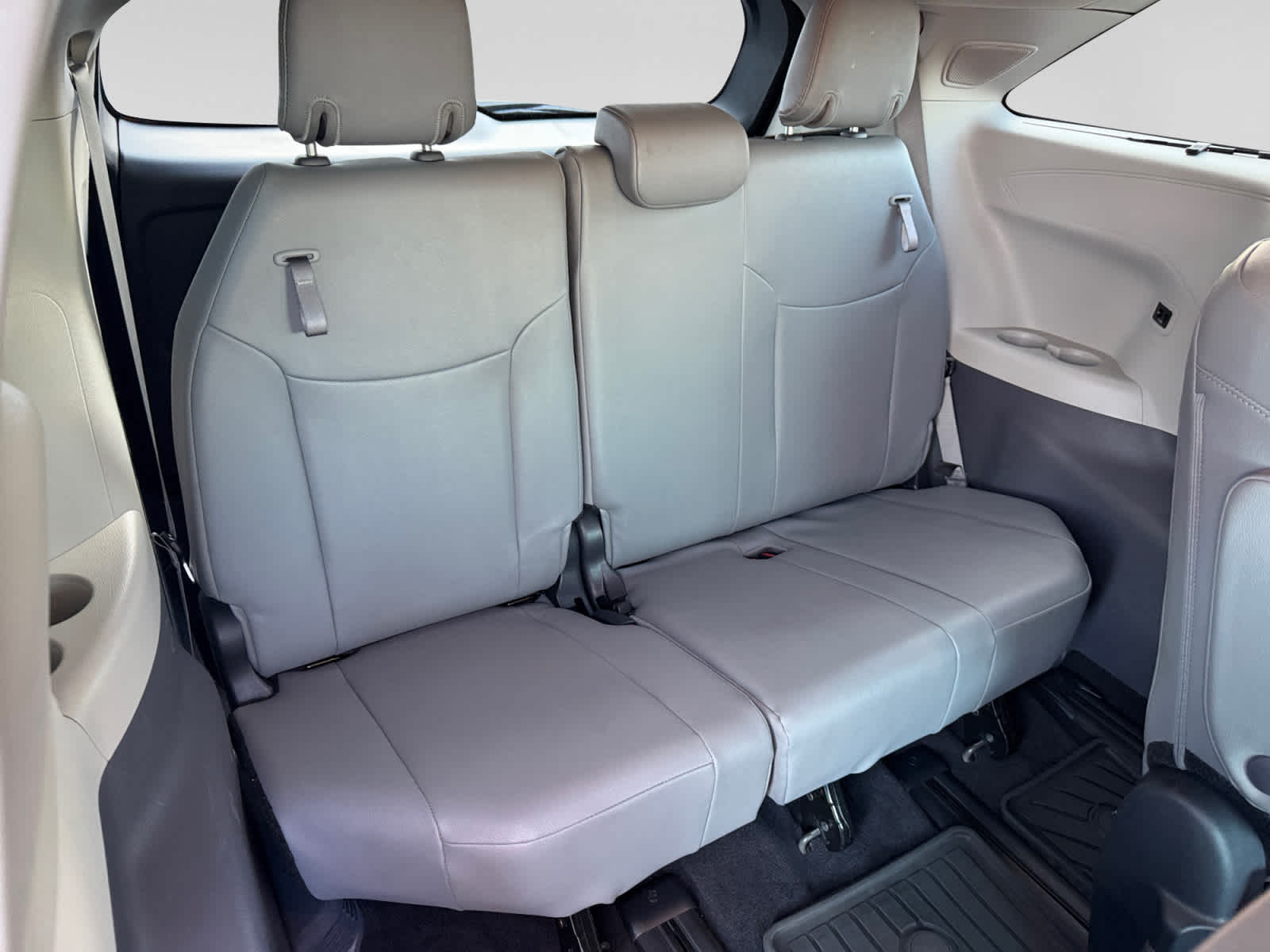 2024 Toyota Sienna Limited