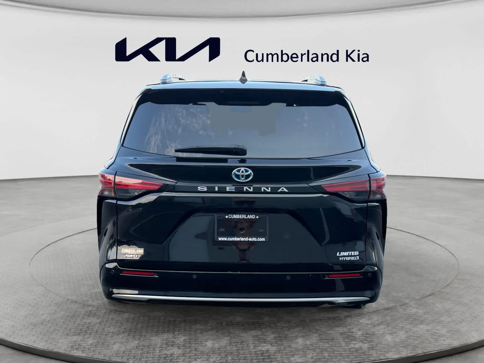 2024 Toyota Sienna Limited